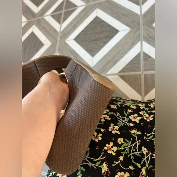 Y2K Prada T Strap Wedge Sandals, size 36.5 - Picture 6 of 7